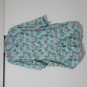 IZOD SALTWATER BUTTON DOWN CASUAL SHIRT